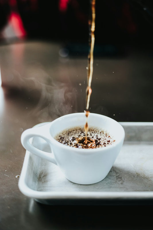 Specialty coffee pouring technique — pour-over brewing for maximum flavor